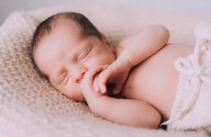 Razvoj beba od 0 do 12 meseci